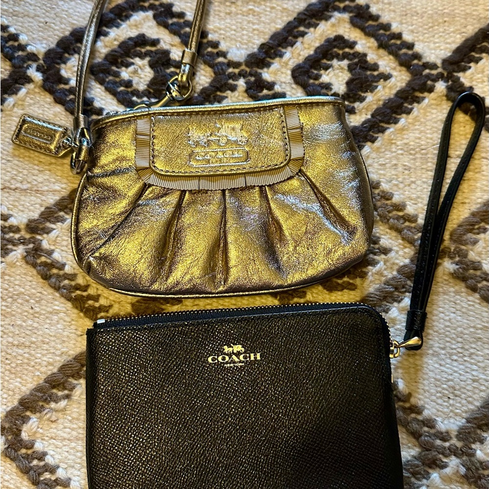 Perfect holiday gifts!! Coach Metallic Gold and Black Wristlet Duo